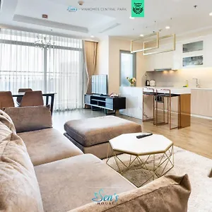 Sens House Saigon - Serviced In Vinhomes Park 아파트 호치민