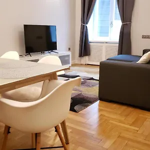 슈프림 시티 센터 아파트먼트 아파트 부다페스트